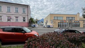 DOBRÉ REALITY - Parkovacie miesta v centre mesta na prenájom — foto 3