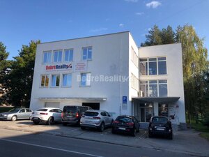 Na prenajom najlacnejšie komerčne priestory v Prievidzi. — foto 1