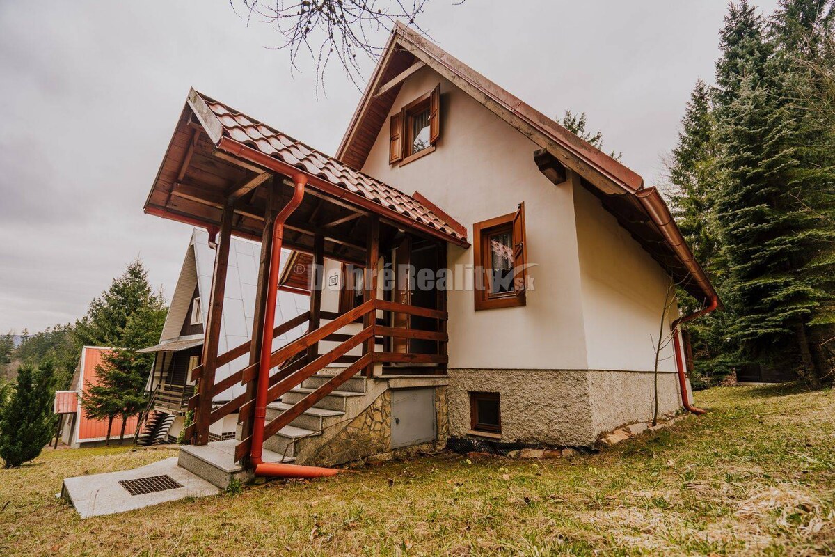 PREDAJ: Chata s terasou v Národnom parku Nízke Tatry, 79 m2, Nemecká — foto 2