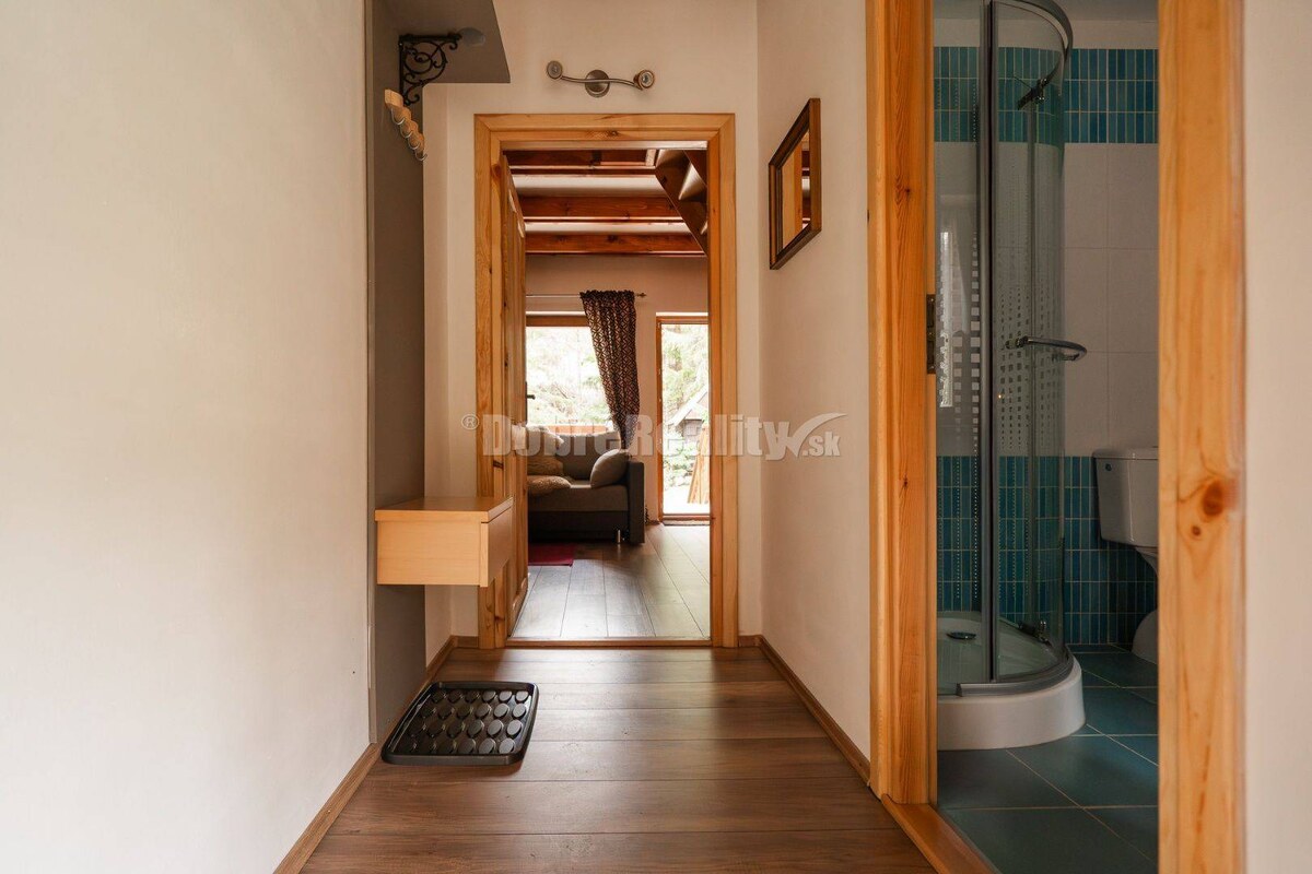 PREDAJ: Chata s terasou v Národnom parku Nízke Tatry, 79 m2, Nemecká — foto 8
