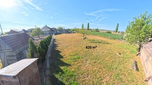 Dobré Reality ponúkajú rodinný dom s hospodárskymi budovami — foto 3