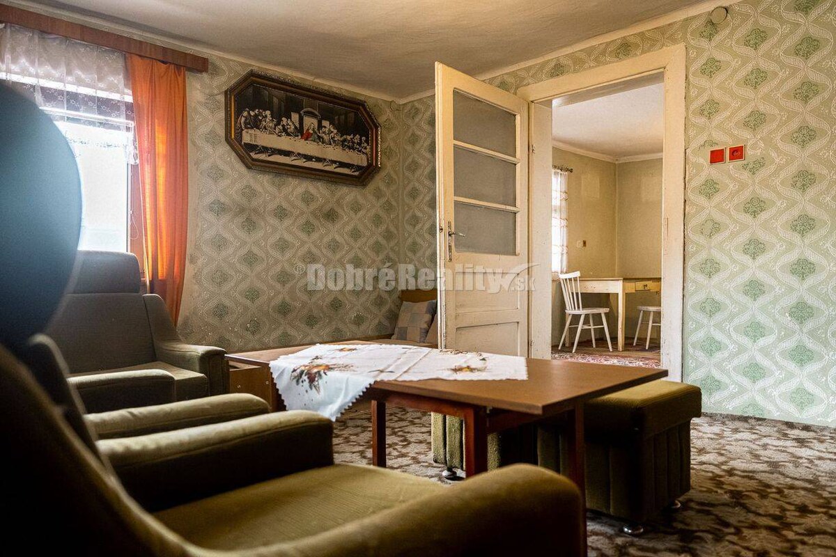 PREDAJ: Drevenica pri Ždiarskom potoku s príjemnou verandou, 135 m2, P — foto 9