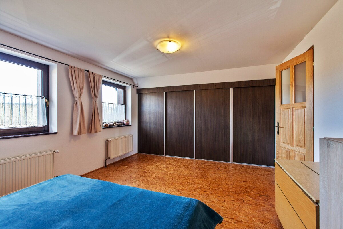 Rodinný dom v horách, 2 samostatné obytné časti, 252 m2, Horná Lehota — foto 13