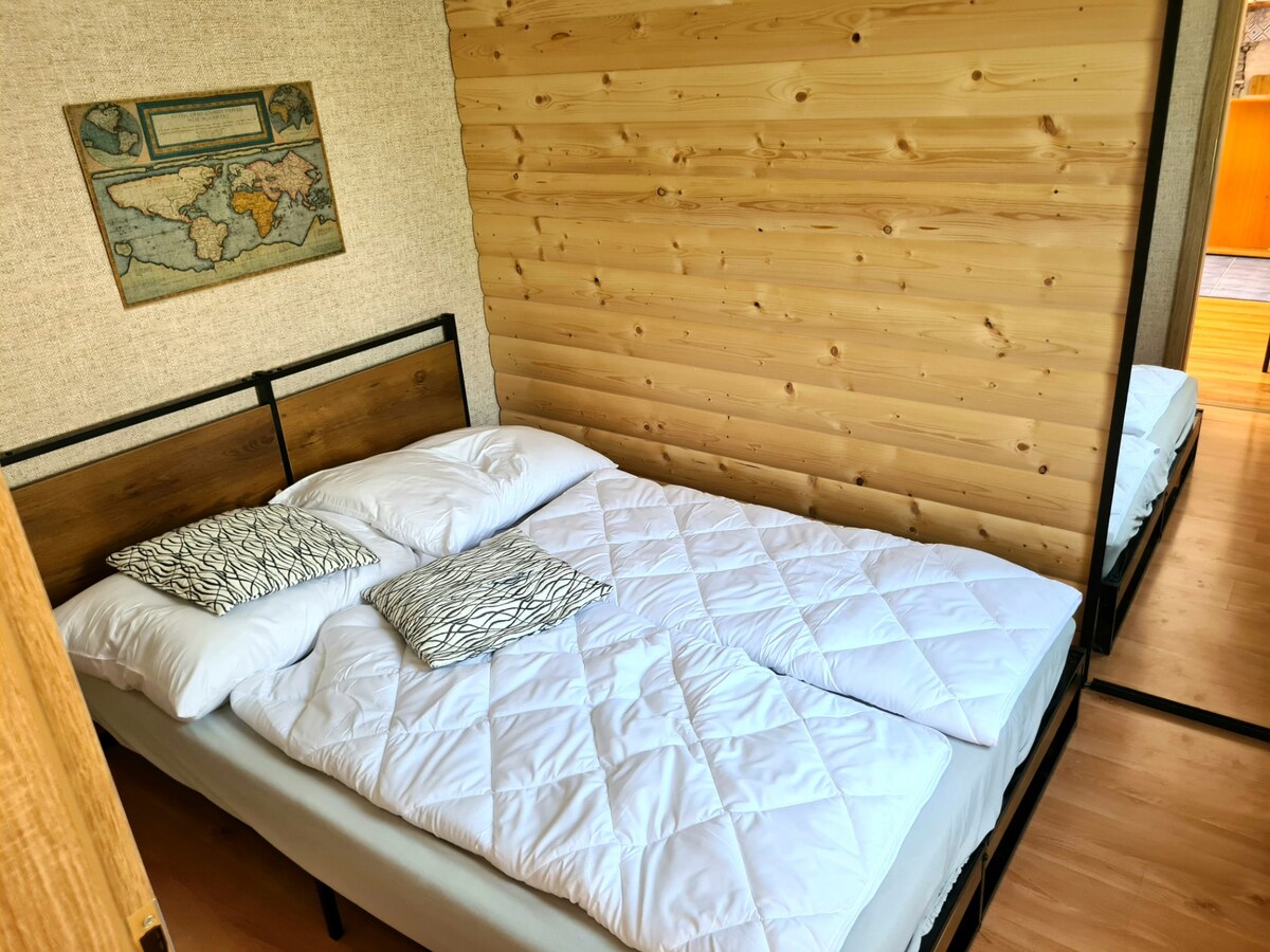 PRENÁJOM 5 - izbový obytný dom + garáž — foto 12