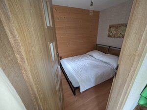 PRENÁJOM 5 - izbový obytný dom + garáž — foto 11