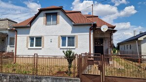 Rodinný dom s pozemkom 1857 m² v tichej uličke obce Zemplínsky Branč — foto 1