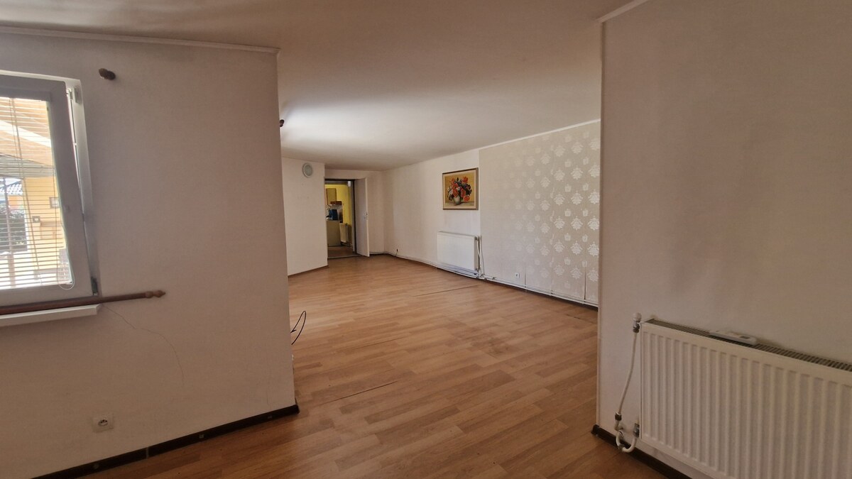 Prízemný rodinný dom s veľkým pozemkom v srdci Tokaja — foto 5