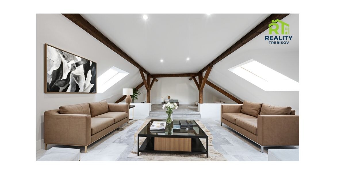 Priestranný 4-izbový  byt 145 m² na Cukrovarskej ulici v Trebišove