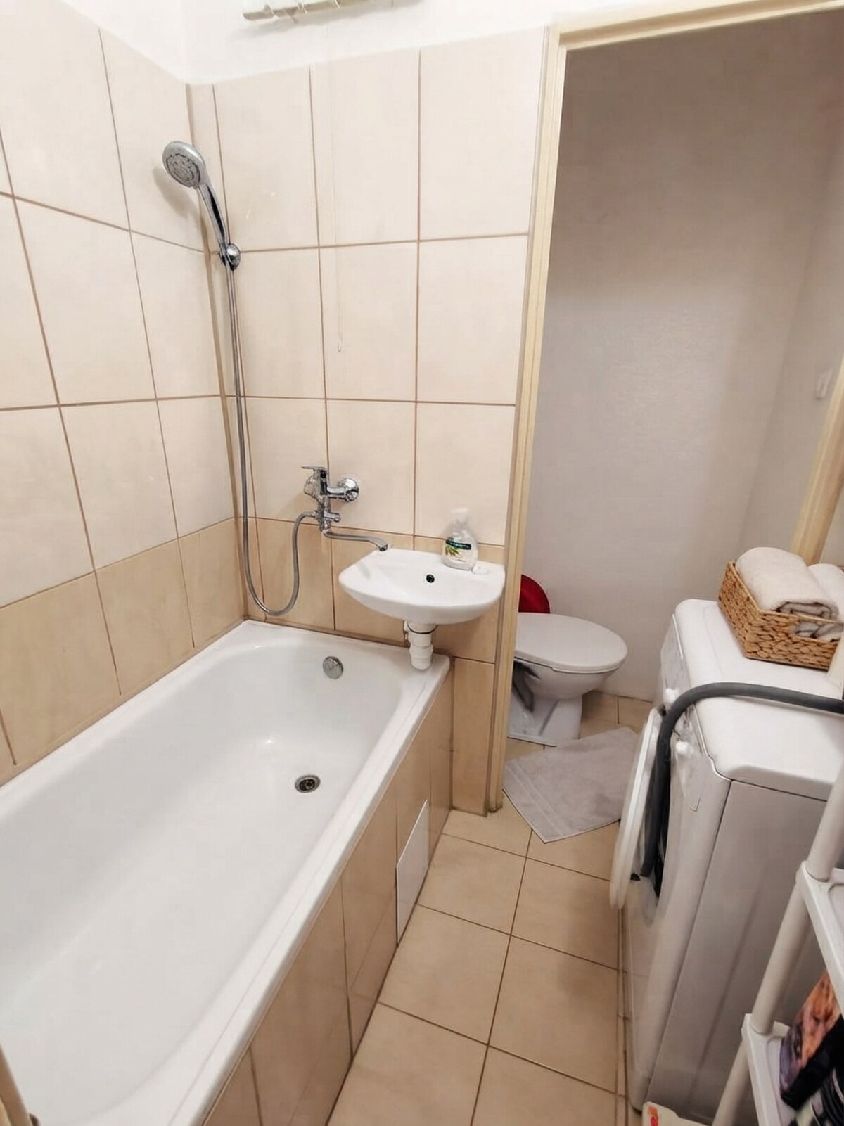 Štartovacie bývanie alebo investícia - garsonka na Chrenovej v Nitre. — foto 6