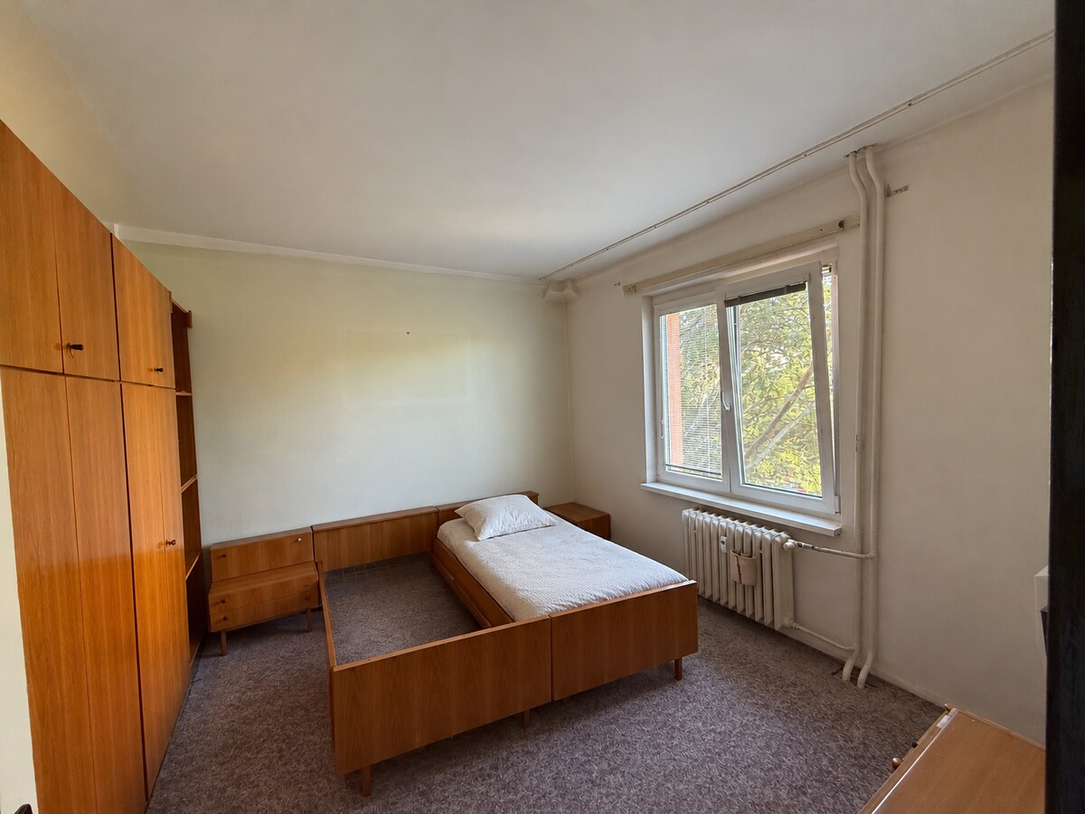 3,5-izbový byt s loggiou – Bratislava - Ružinov / Rovníková ulica — foto 3
