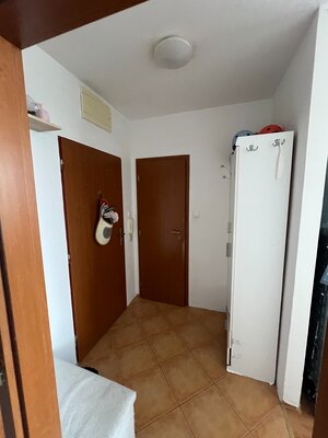 Na predaj 2 izbový byt v centre Malaciek — foto 11