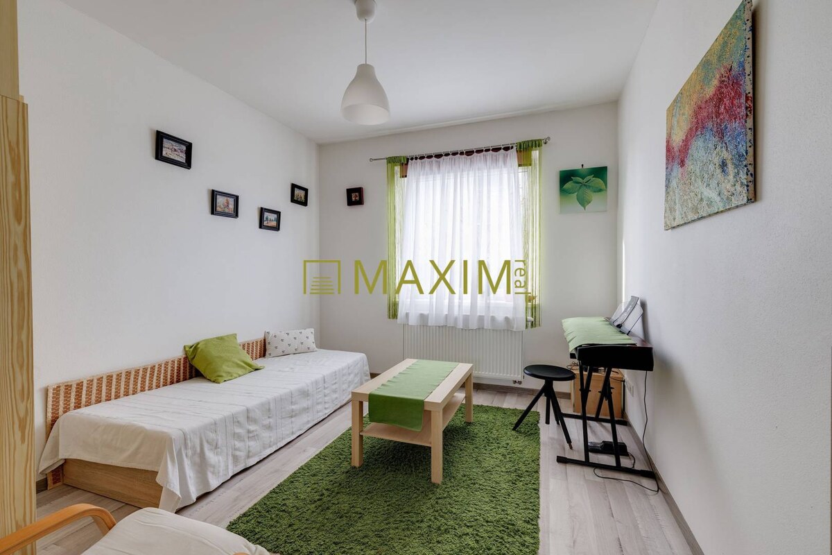 Moderný samostatne stojaci 4-izbový bungalov, Láb okres Malacky — foto 11