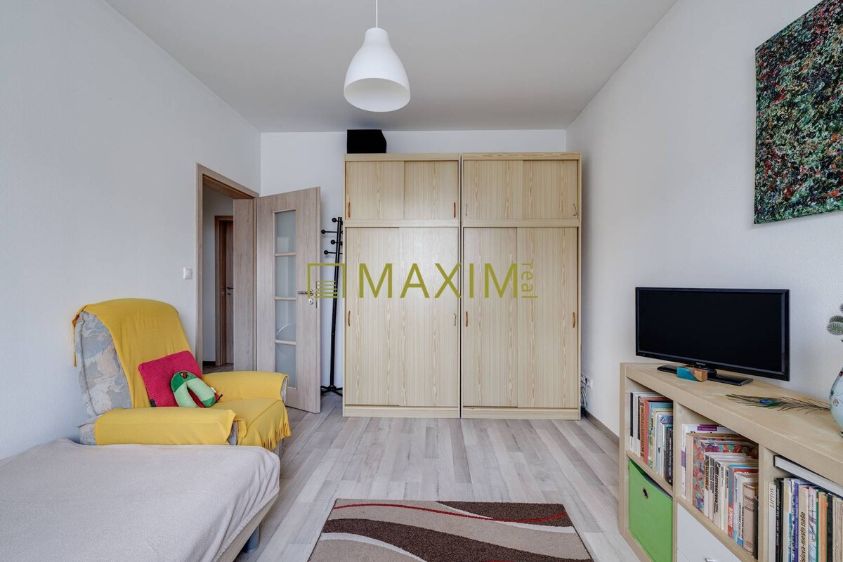 Moderný samostatne stojaci 4-izbový bungalov, Láb okres Malacky — foto 12