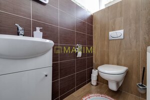 Moderný samostatne stojaci 4-izbový bungalov, Láb okres Malacky — foto 17
