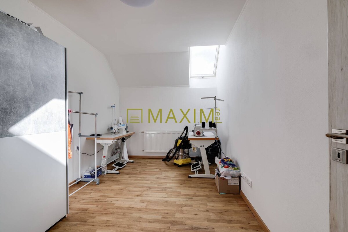7-izbový kompletne zrekonštruovaný rodinný dom v obci Marianka pri BA — foto 18