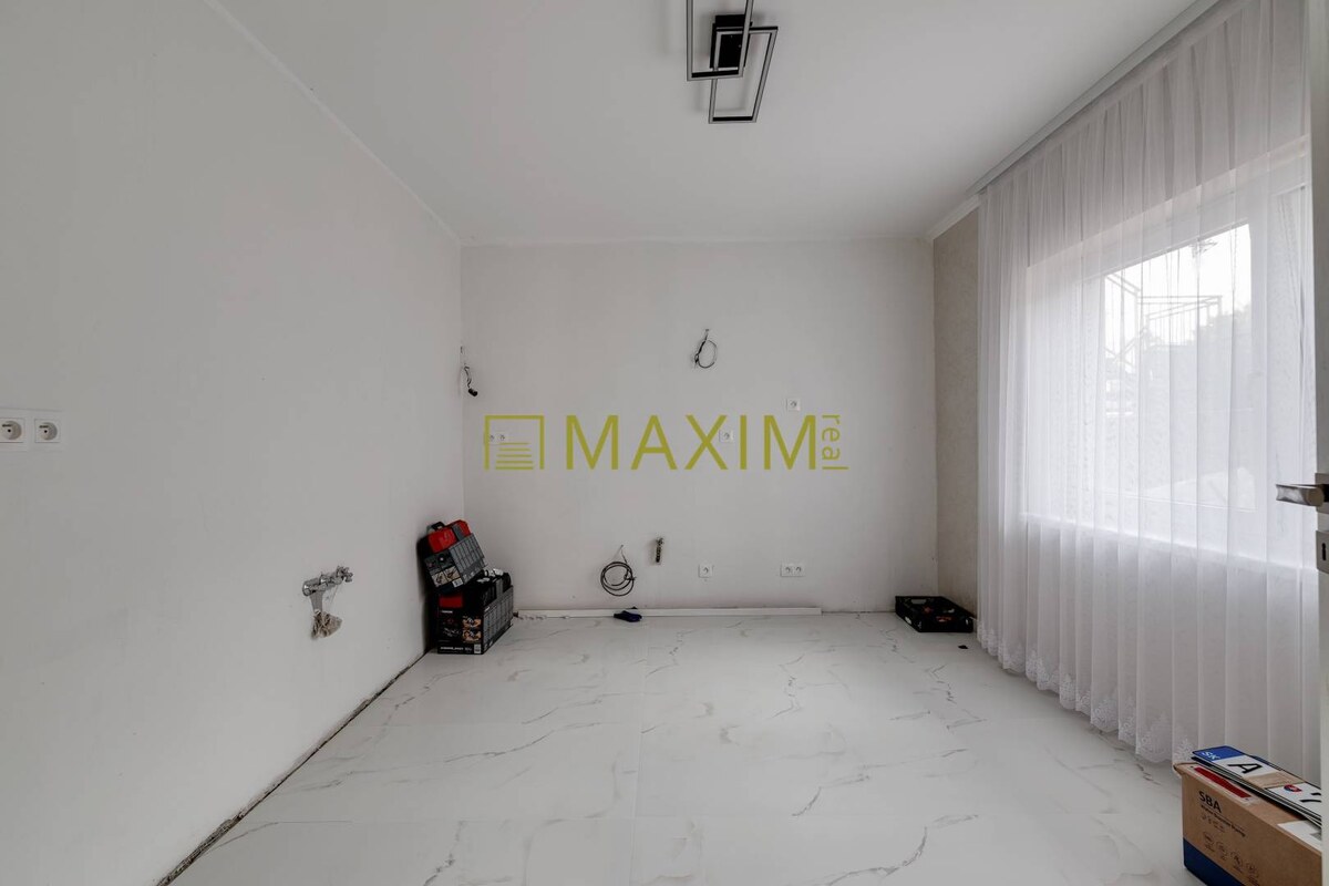 7-izbový kompletne zrekonštruovaný rodinný dom v obci Marianka pri BA — foto 8
