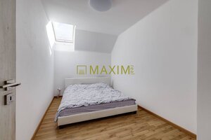 7-izbový kompletne zrekonštruovaný rodinný dom v obci Marianka pri BA — foto 14