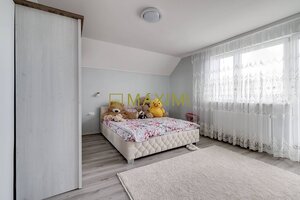 7-izbový kompletne zrekonštruovaný rodinný dom v obci Marianka pri BA — foto 17