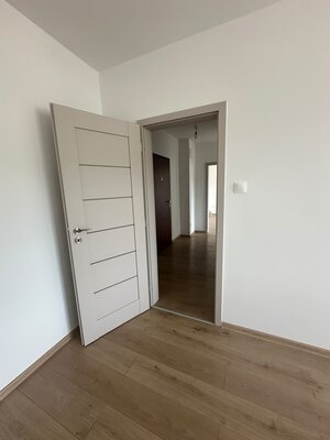 2- izbový byt na ulici Galbavého v Dúbravke — foto 2