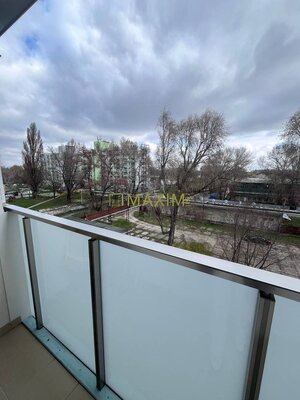 2-izbový byt s priestrannou lodžiou v bytovom dome - Vlčie hrdlo, BA — foto 1