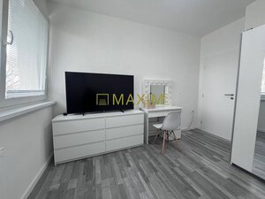 2-izbový byt s priestrannou lodžiou v bytovom dome - Vlčie hrdlo, BA — foto 6