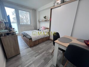 2-izbový byt s priestrannou lodžiou v bytovom dome - Vlčie hrdlo, BA — foto 8