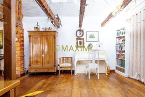 TOP - Okúzlujúci dom, zariadený vo vintage štýle s jedinečným pozemkom — foto 5