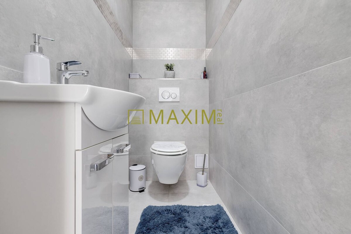 NOVOSTAVBA 2024 – Elegantný 3izb dvojdom s terasou,dizajnovou kuchyňou — foto 19