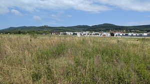 Stavebný pozemok 663 m2 v obci Štitáre s pekným výhľadom na Žibricu — foto 3