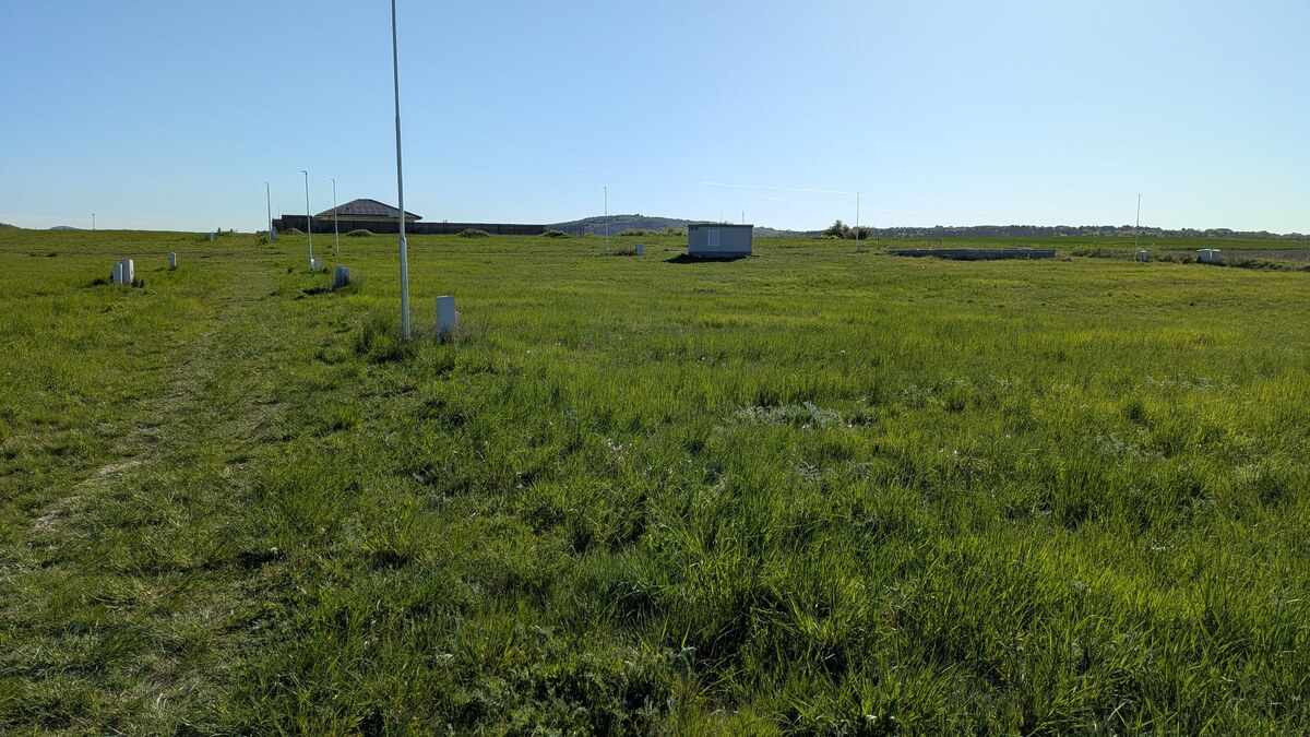 Stavebný pozemok 720 m2 v Štitároch, 3 pozemky k dispozícií — foto 4