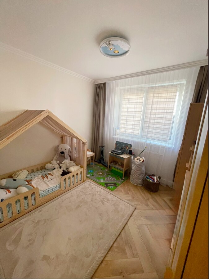S garážovým státím a záhradkou 3 izbový byt na ul. Široká v Bratislave — foto 12