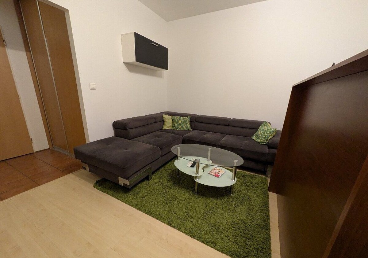 4 izbový prerobený na 2 samostatné byt. jednotky, Wolkrova — foto 10