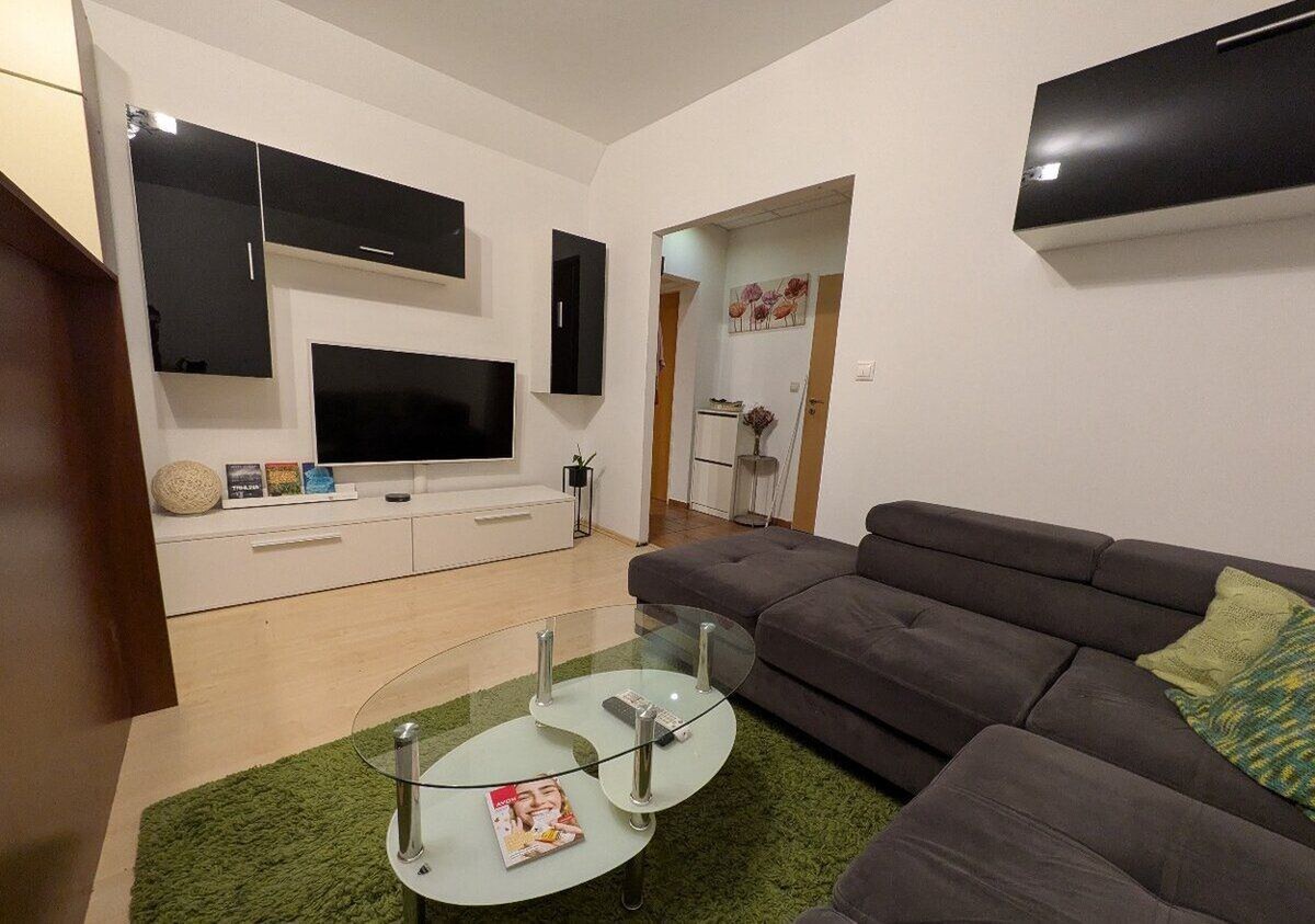 4 izbový prerobený na 2 samostatné byt. jednotky, Wolkrova — foto 8