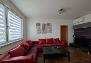 4 izbový prerobený na 2 samostatné byt. jednotky, Wolkrova — foto 2