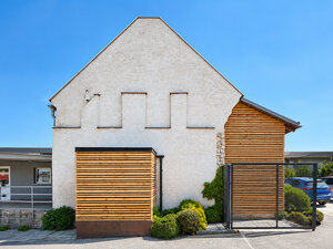 Dom 156 m² | bývanie, podnikanie, Trstín — foto 2