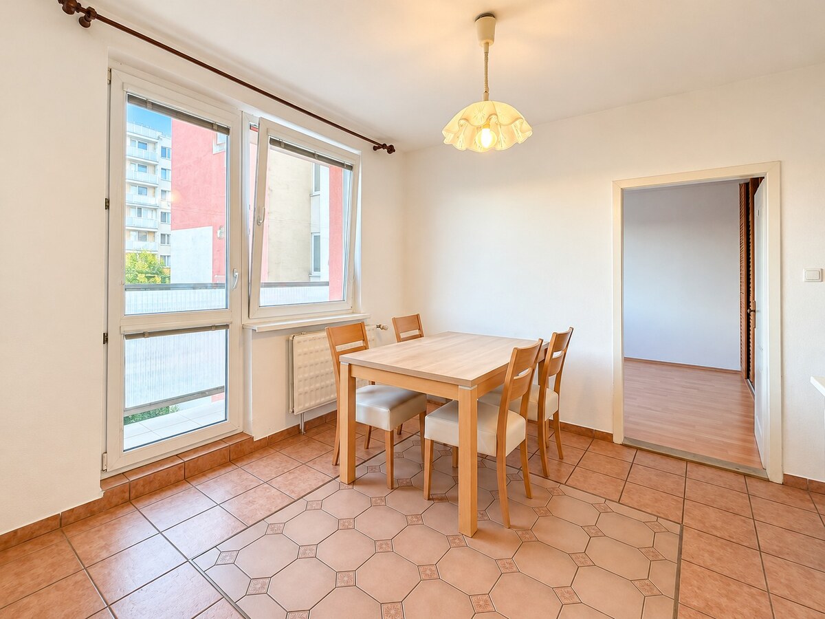 3 izbový byt 74 m², balkón, Družba, Trnava — foto 2