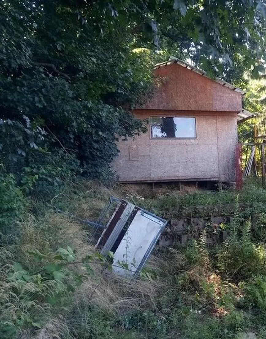 PREDAJ - Chata v mestskej časti Dúbravka — foto 2