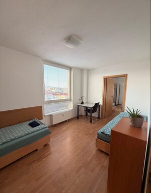 4-izbový byt, Bratislava/Nové Mesto, ulica Nová Rožňavská — foto 1