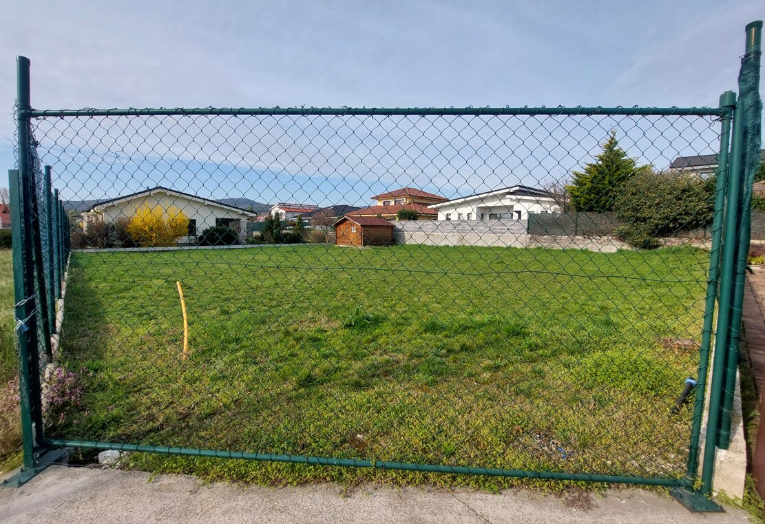 Predaj stavebného pozemku pre RD na ulici Vavrinecká v Limbachu — foto 3