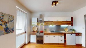 Veľký, slnečný a priestranný 3-izbový byt — foto 2