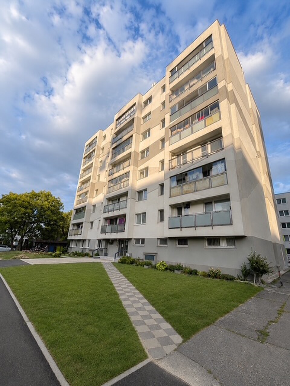 Pet friendly 3-izbový byt s klimatizáciou, loggiou na Nobelovej — foto 12
