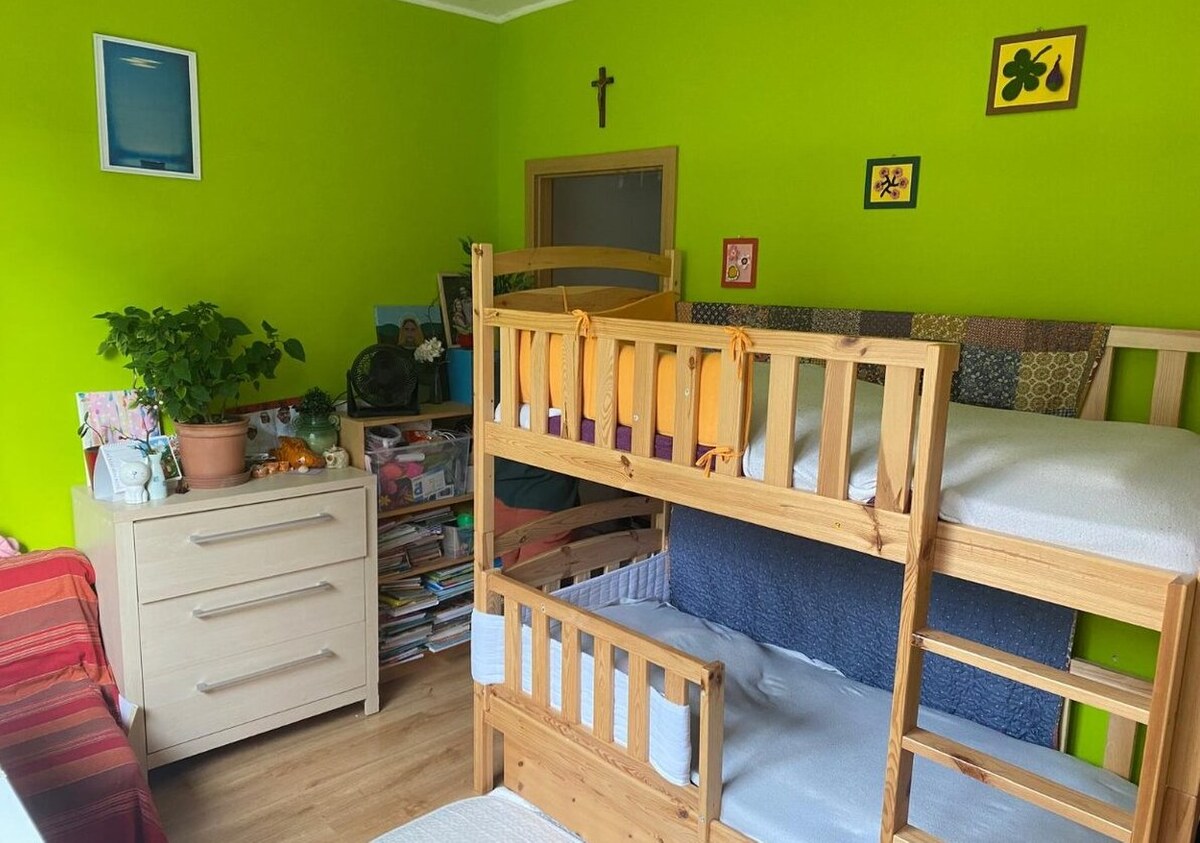 2-IZBOVÝ BYT V SRDCI LAMAČA – STUDENOHORSKÁ ULICA — foto 4