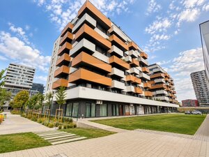 Kvalitne zariadený 2-izbový byt s loggiou, pivnič. kobkou, parkovaním — foto 11