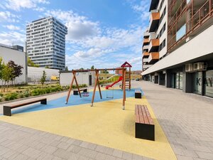 Kvalitne zariadený 2-izbový byt s loggiou, pivnič. kobkou, parkovaním — foto 14