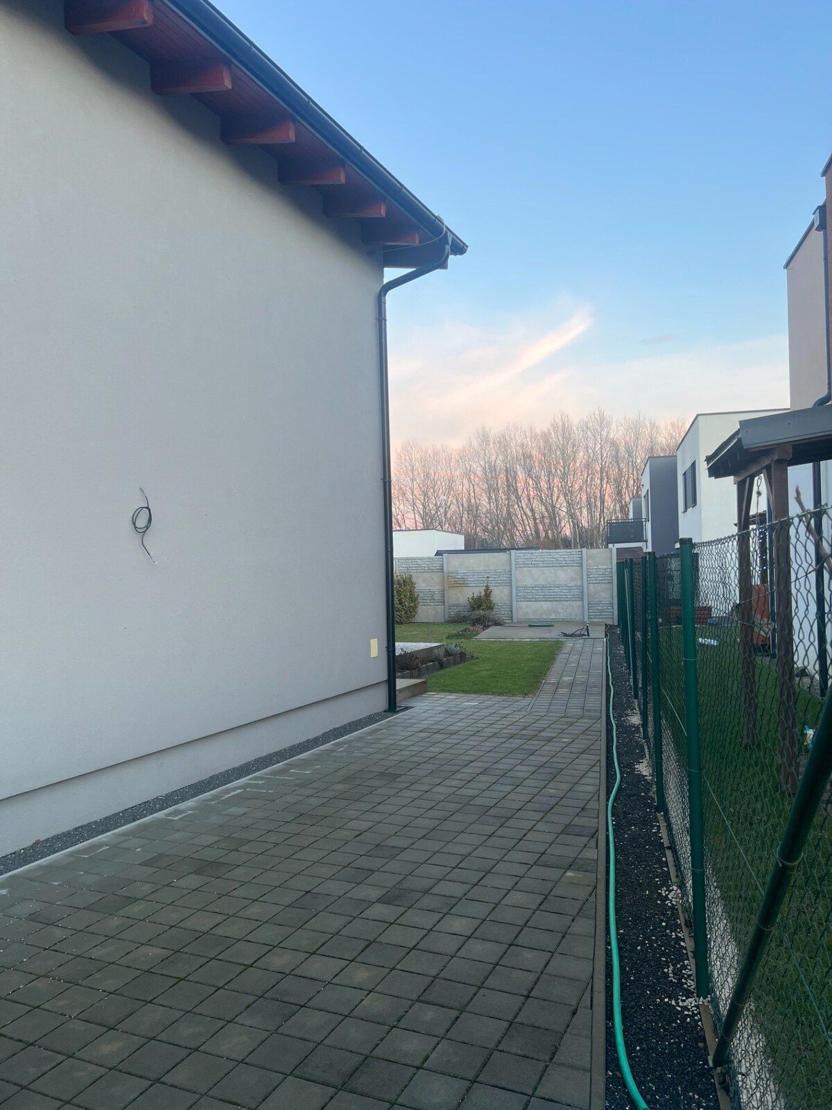 Rodinný dom - Alej Martina Benku - Kostolište — foto 12