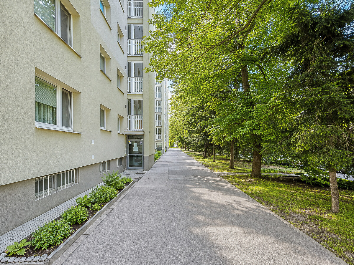 REZERVOVANÉ 3-izbový byt, 74,09 m², Čajkovského, Trnava — foto 14
