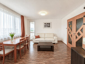 REZERVOVANÉ 3-izbový byt, 74,09 m², Čajkovského, Trnava — foto 2