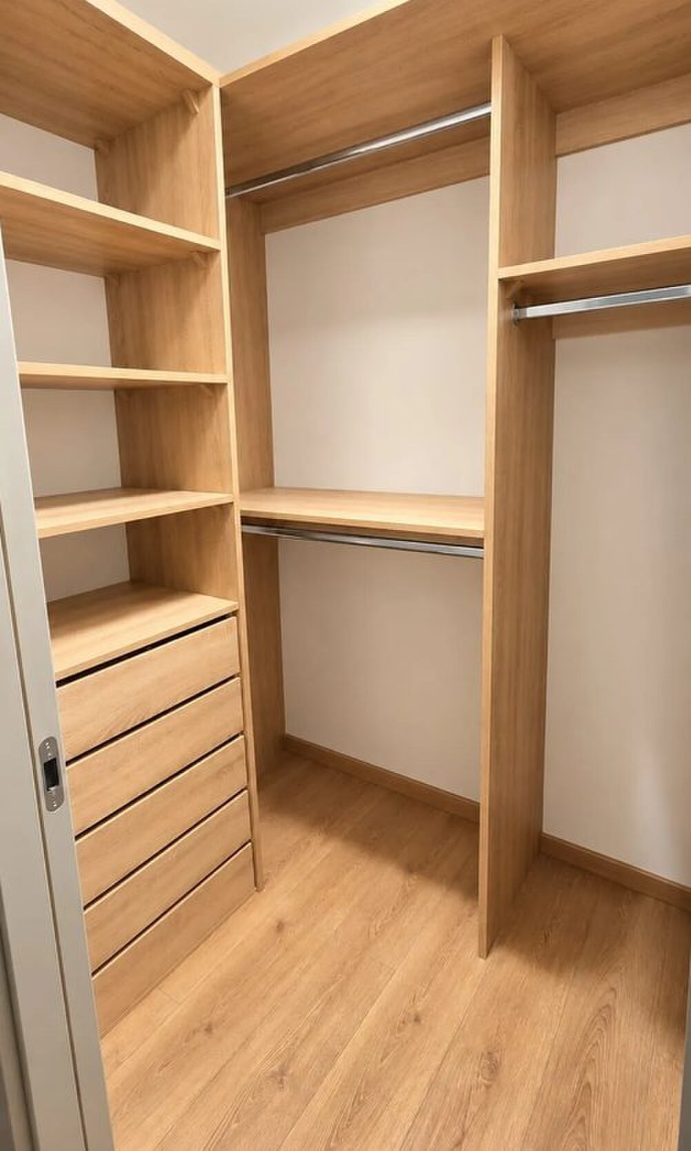 Stačí sa len nasťahovať a bývať — foto 10