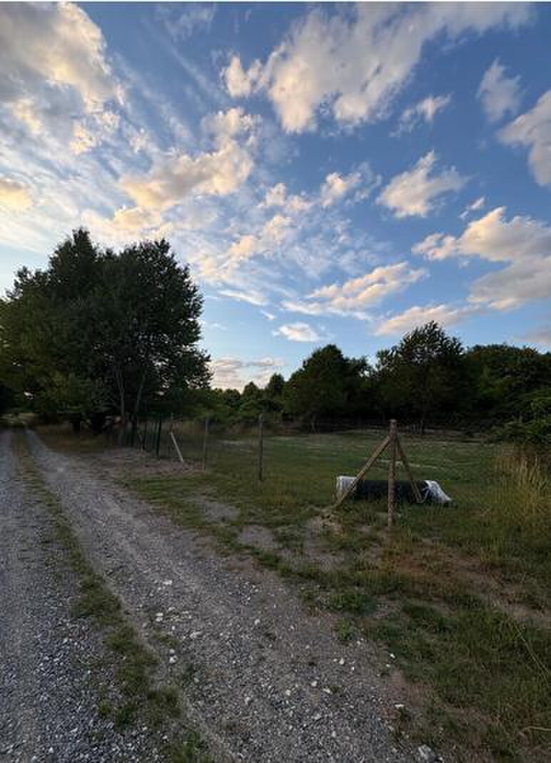 Rekreačný pozemok v Lozorne pri priehrade — foto 3
