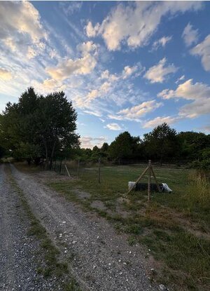 Rekreačný pozemok v Lozorne pri priehrade — foto 3